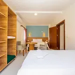 Hotel Katre 4*