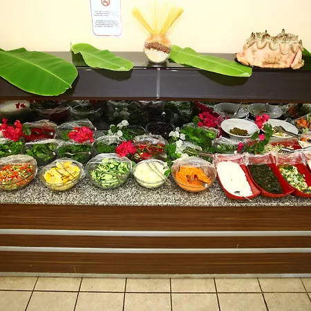 Hotel Katre 4*